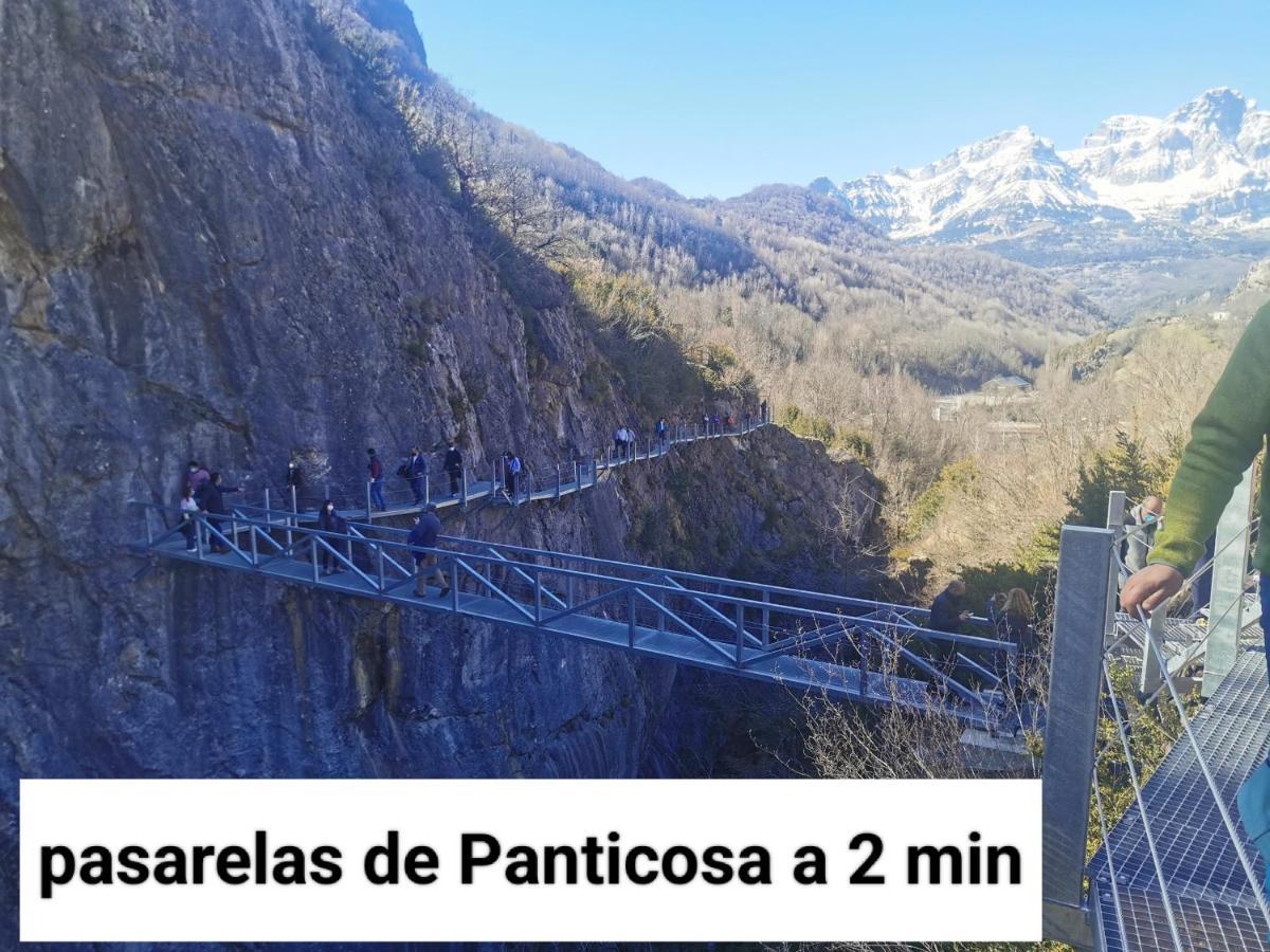 Los Cachorros El Pueyo de Jaca Kültér fotó